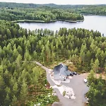 Semesterbostad Haemyrinne By Interhome